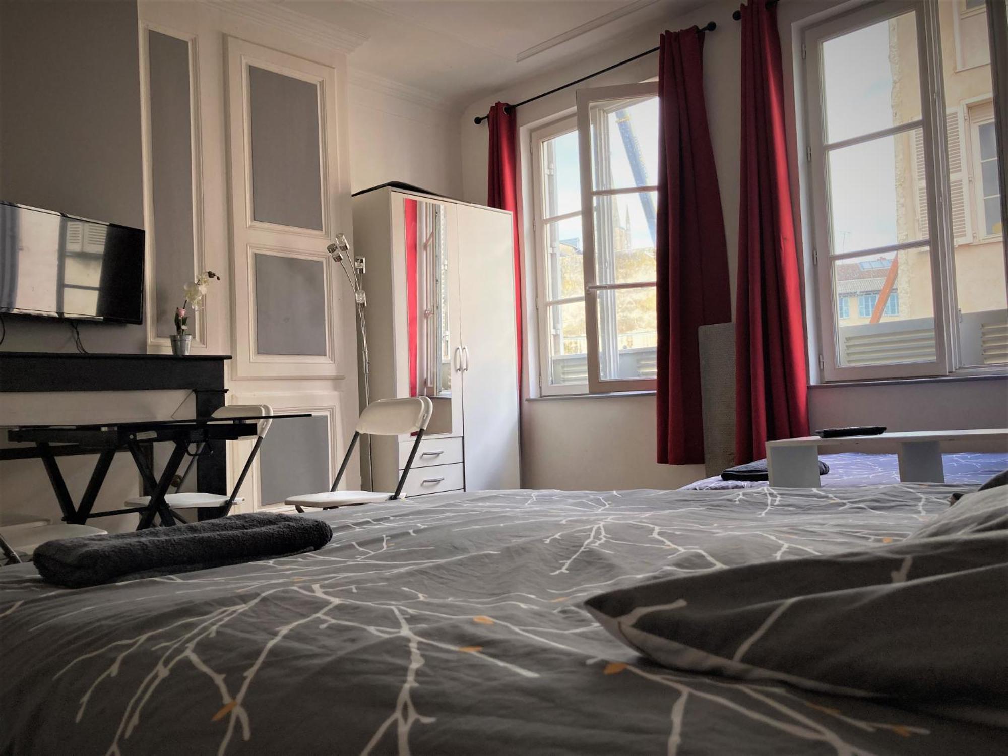 Studio Double 21 Centre De Limoges Wifi Екстер'єр фото